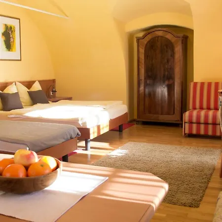 Alloggio per agriturismo Schlossgut Gundersdorf Biobauernhofurlaub *
