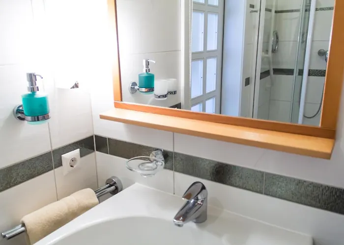 Farm stay Schlossgut Gundersdorf *